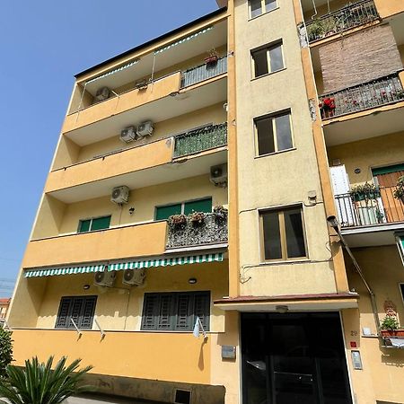Апартаменти Cenere E Lapilli House Помпеї Екстер'єр фото